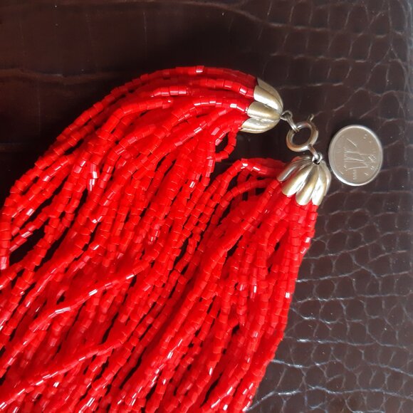 1950s 24 Strand Torsade Art Deco Style Necklace Vivid Red Glass Bugle Beads - Picture 5 of 8